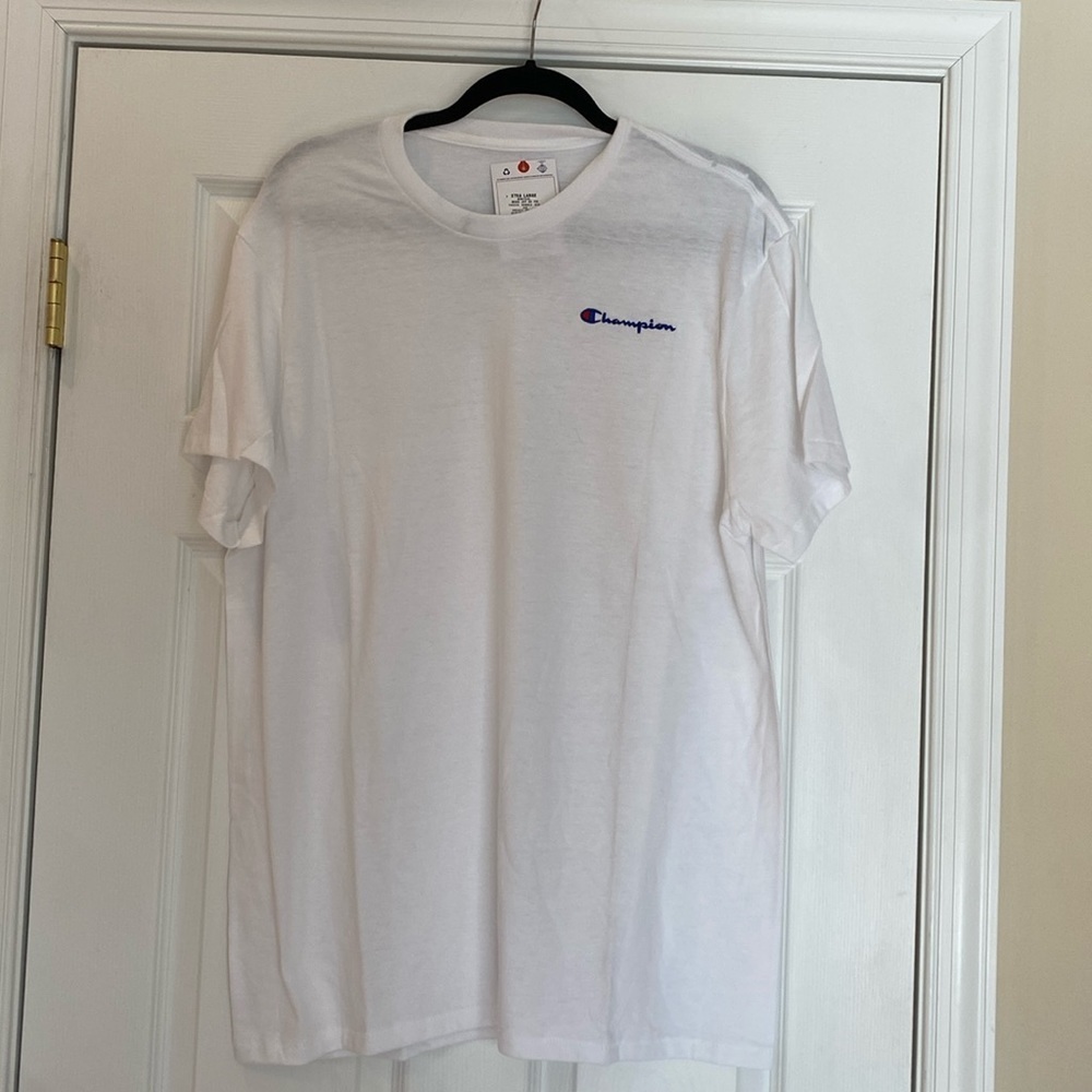 Champion men’s short sleeve white tee NWT
